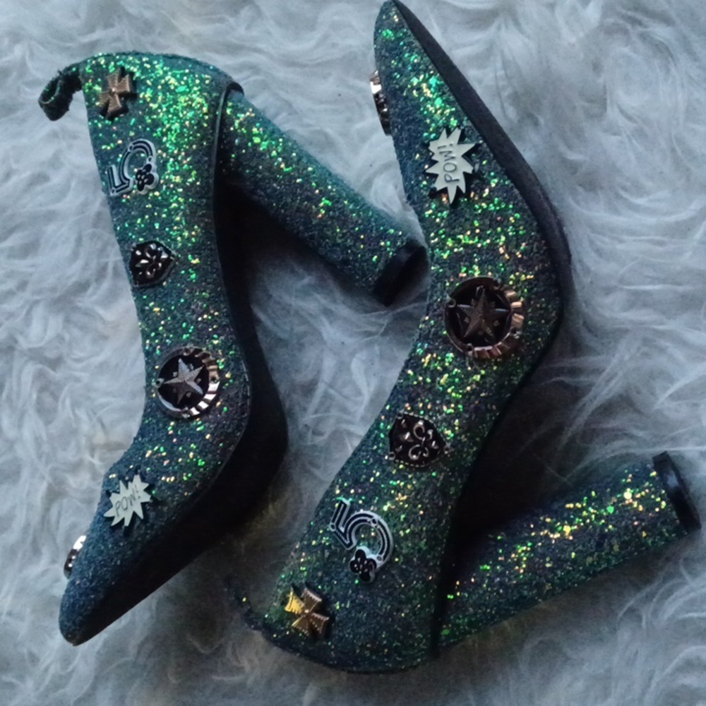 Cape Robbin  heels - Picture 16 of 16